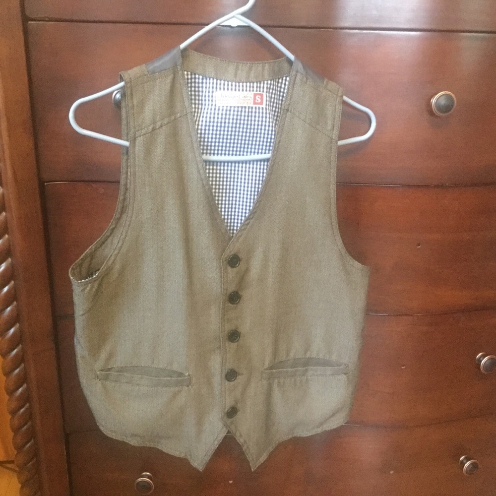 Men’s Vest